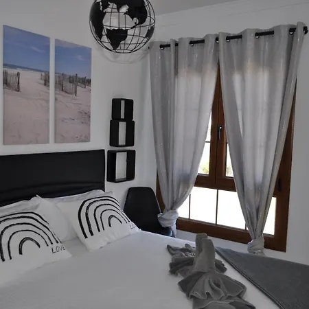 Esmeralda Playa Blanca (Lanzarote)